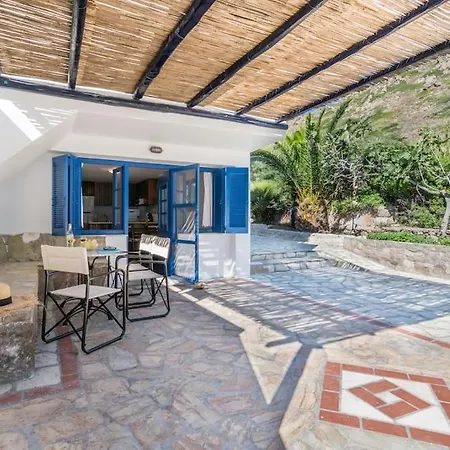 Skinopi Casa de Férias *